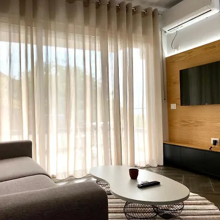 Liv 2 Apartament Wlora